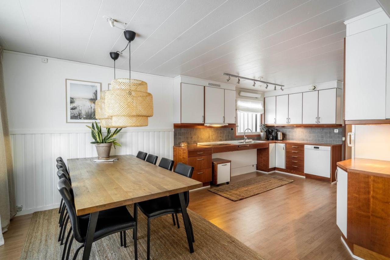Spacious Villa Located In Beautiful High Coast Domsjo 外观 照片