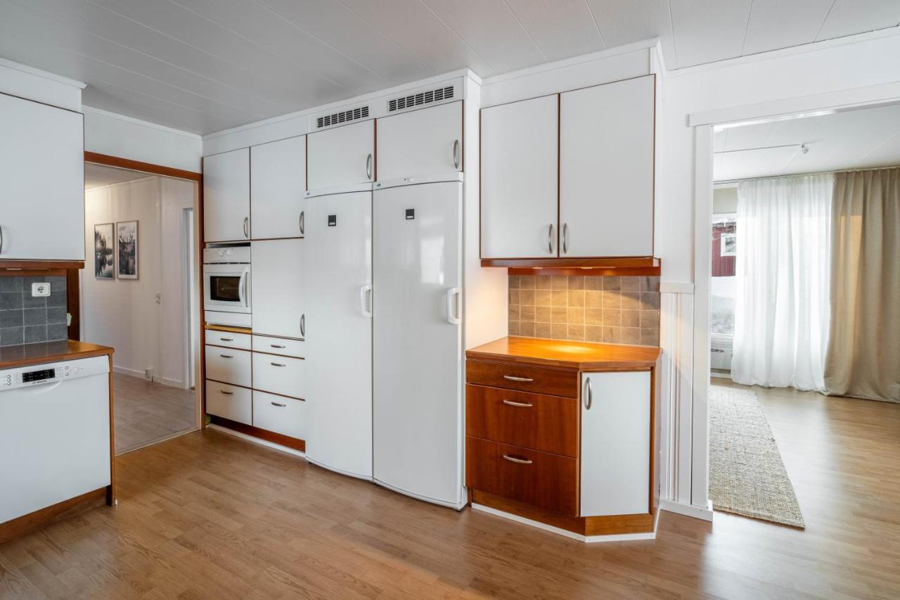 Spacious Villa Located In Beautiful High Coast Domsjo 外观 照片